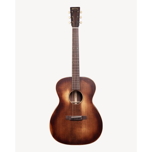 C.F.Martin 000-16 StreetMaster